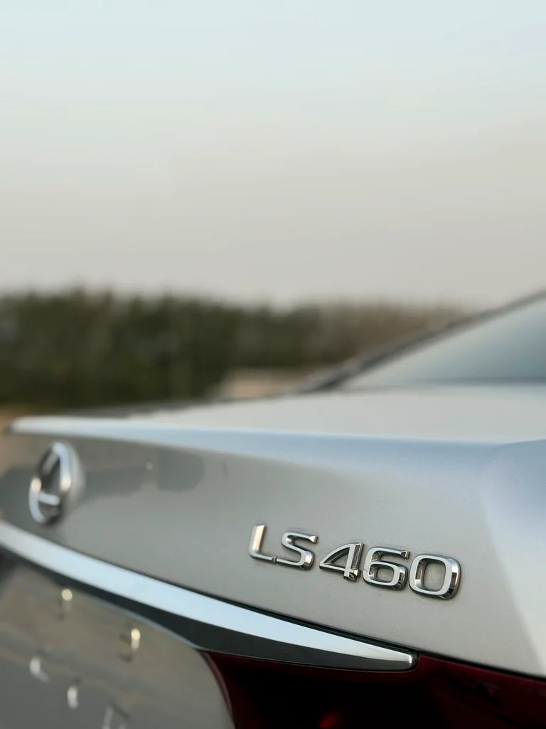 Toyota Lexus LS 460 model 201563225702577411114