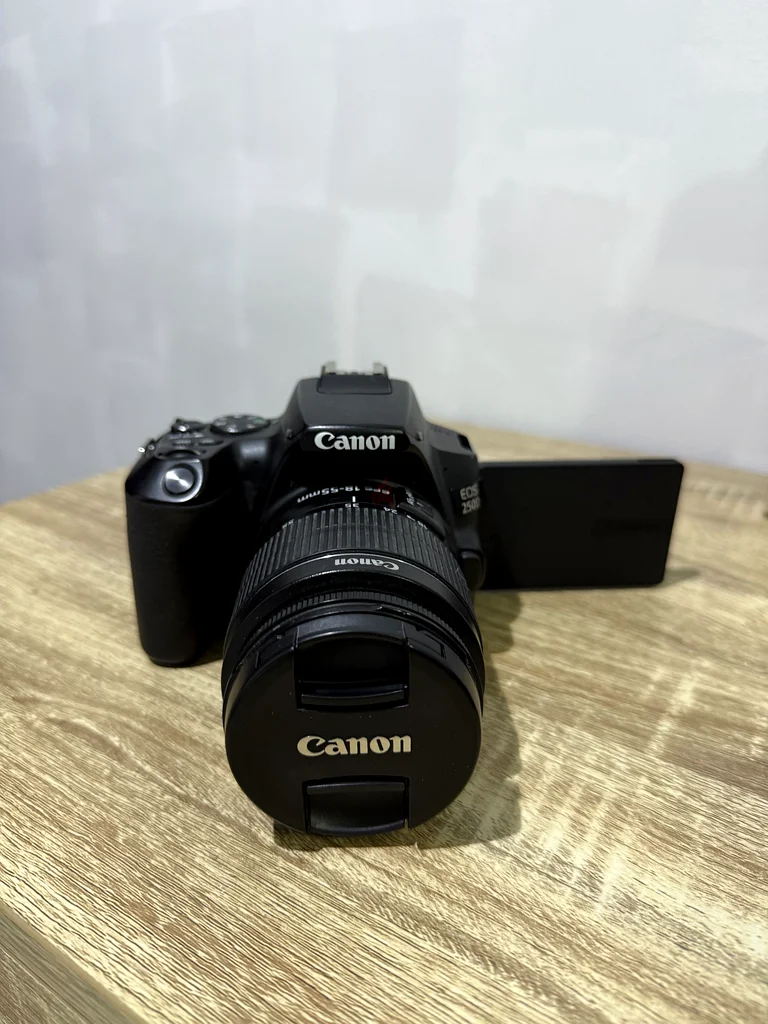 Canon 250D FOR SALE!63201693954817112