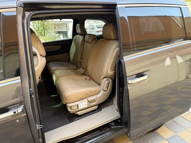 Excellent Condition-Touring-GCC-Full Options63398542584833114
