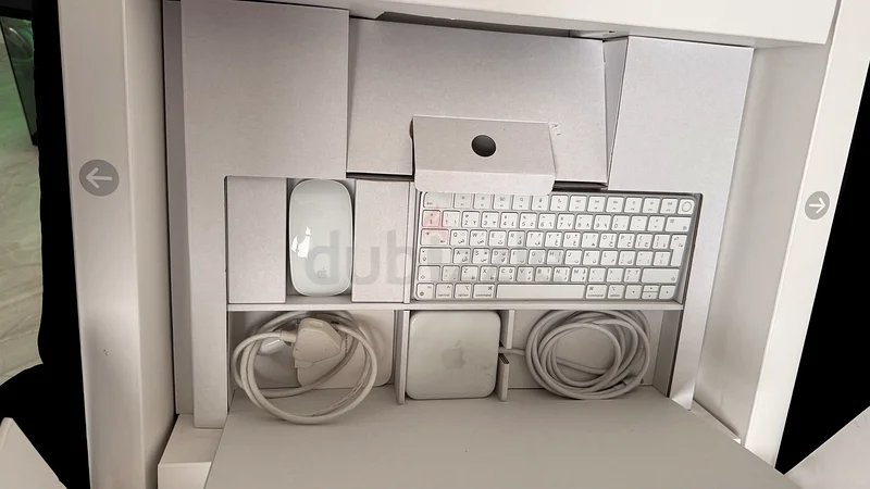 Apple iMac - Classic Retro Design Computer63196147867905113