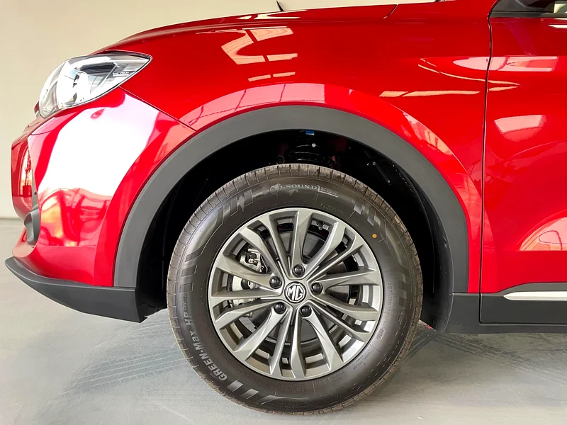 MG ZS 1.5 COMFORT (NEW SHAPE) 2025 GCC SPECS63398493480450114