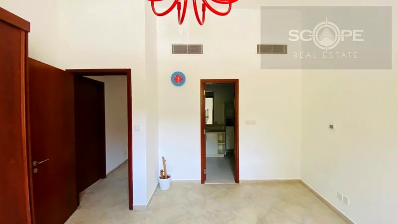 2 Bedroom | Shakespear Circus 3 | Vacant63727973485313113