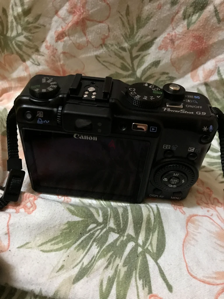 Canon PowerShot G9 Compact Digital Camera63204288208770112