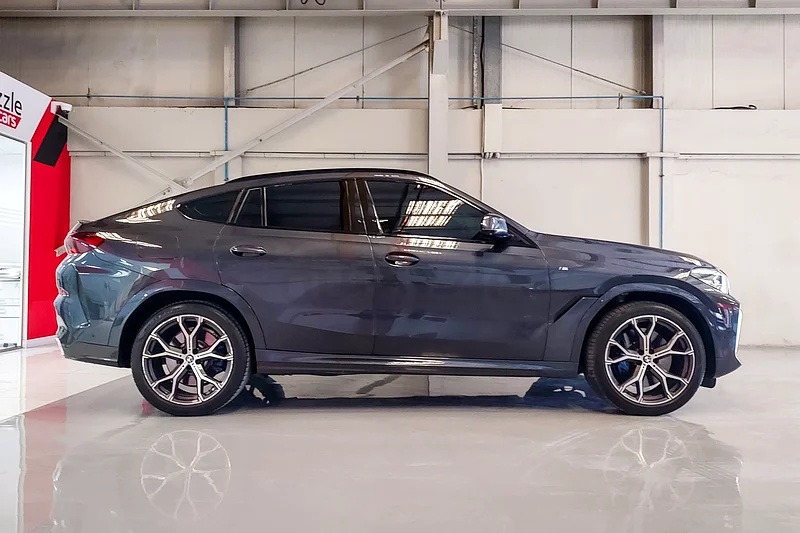 2355 درهم شهريًا | BMW X6 xDrive40i 2020 | مواصفات الخليج | المرجع#34857463227781804546113