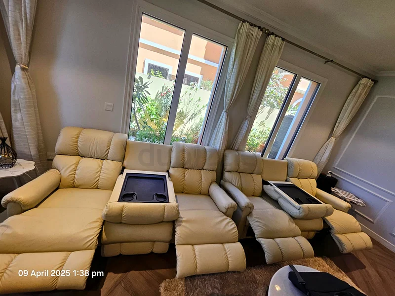 Luxurious Cream Leather Sofa Set - Perfect for Your Living Room!63213942586497111