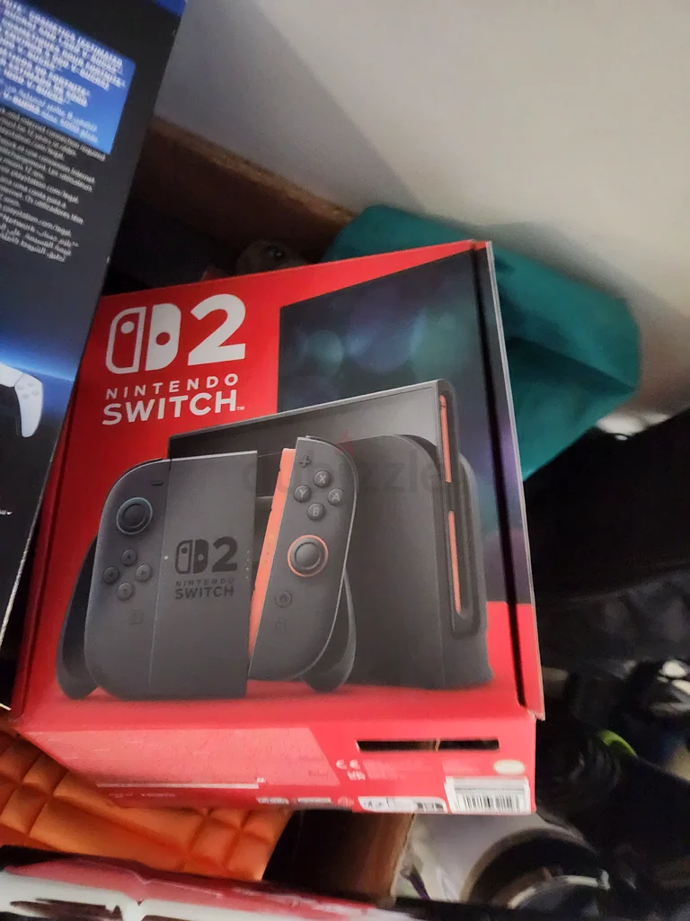 Nintendo switch 2 brand new w box, dock and controller63207407810563113