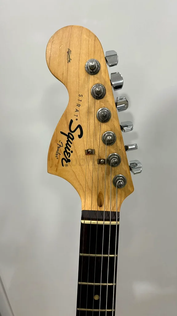 Electric Guitar Left Handed Squire63208864406019113