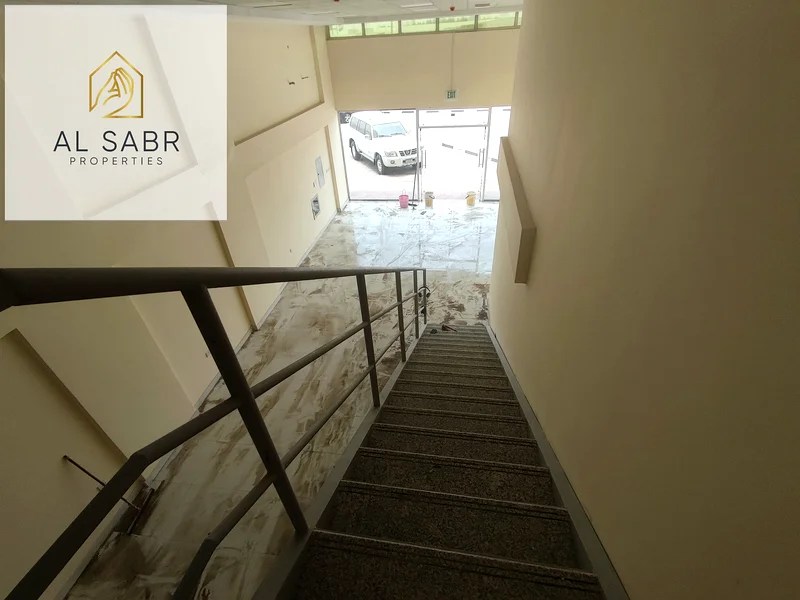 Main-Road Facing Showroom (~1,248 sqft), ground + mezzanine .63221328034178113