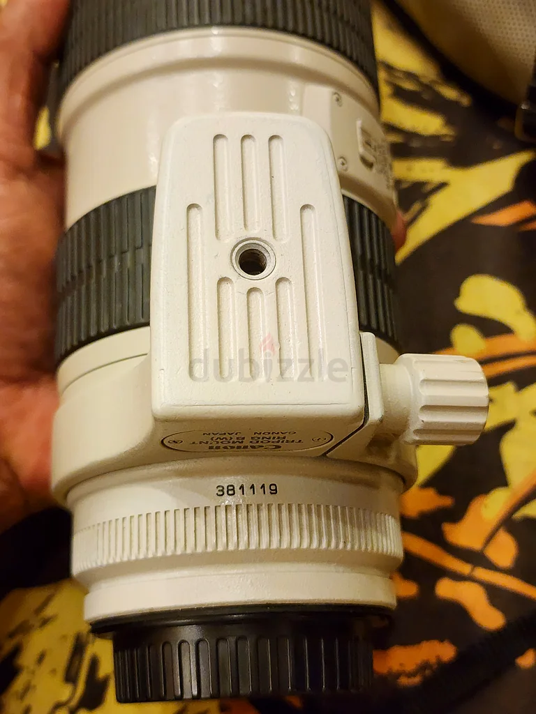 Canon Lens 70-200 2.8  is163202683455745113