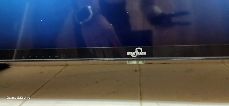 Ultra HD Star Track LED TV - Top Quality Viewing Experience!63194613004803112