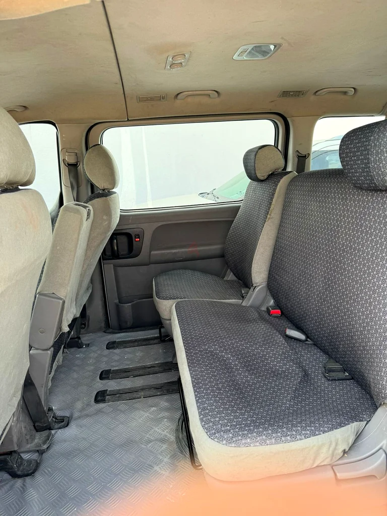 هيونداي H1 حالة نظيفة جداً63406899718017111