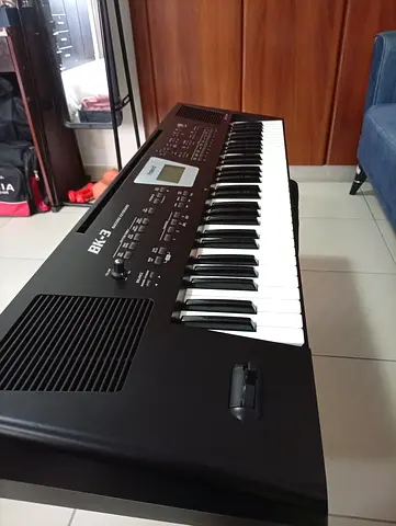 Roland keyboard