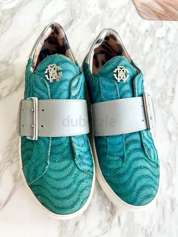 Roberto Cavalli turquoise sneakers size 35, new