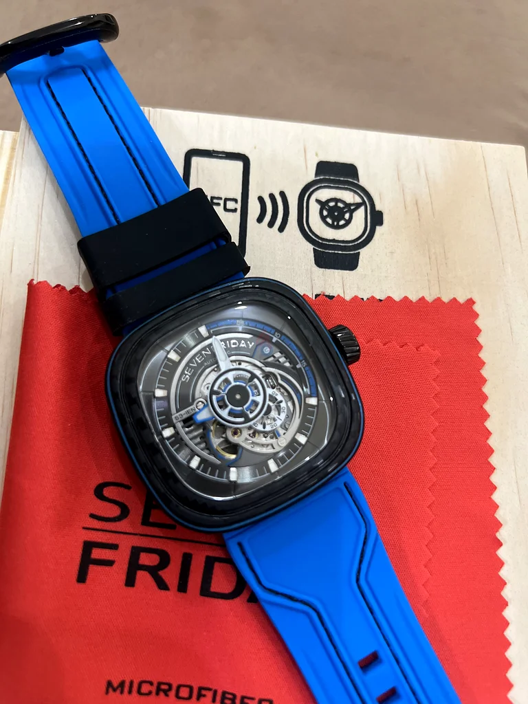 SEVENFRIDAY PS3/0463201692504451113