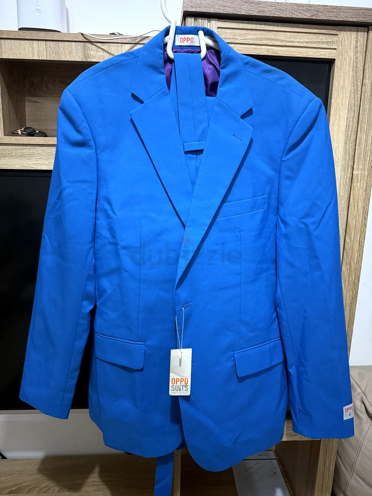 Dazzling Blue Suit - Perfect for Any Occasion!63197147146498112