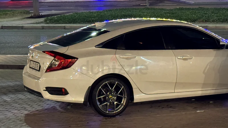 Honda Civic 2017, with new 18” BBS alloy wheels new Nexen tires 135x40x18”, new Amaron Battery63224792726402113