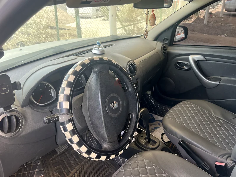 Duster 201563222312351234114