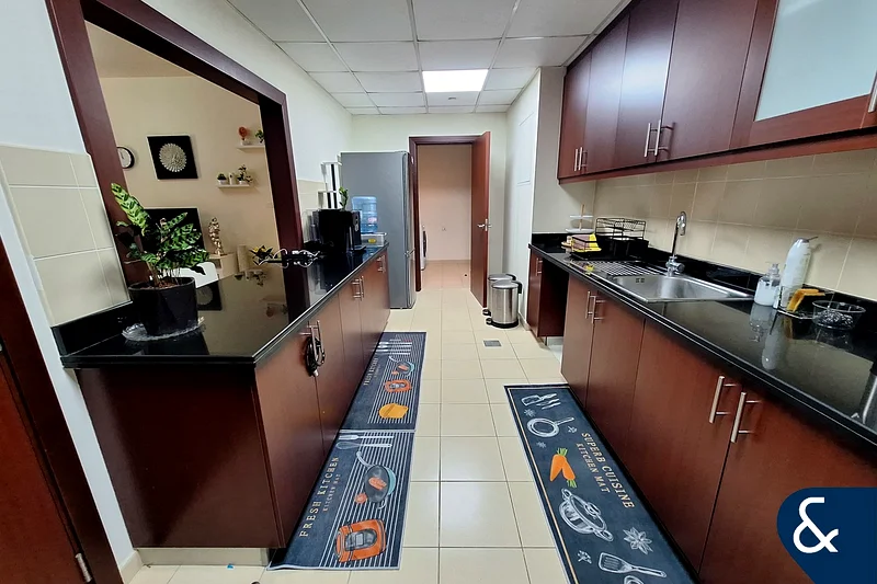 مجهز بالكامل | إطلالات جزئية | مُحدّث63403882067073114