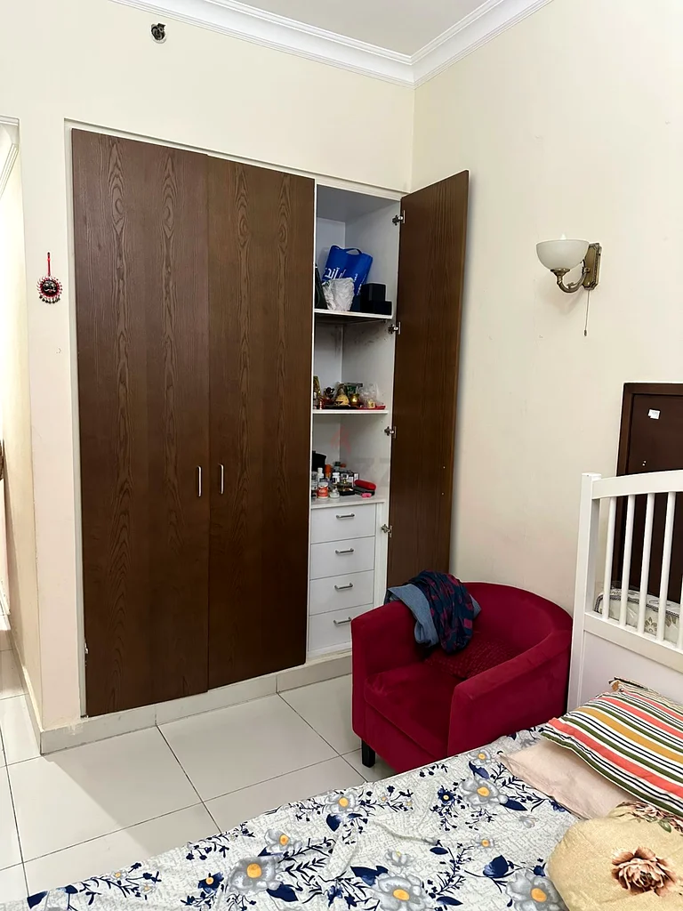 غرفة ماستر تنفيذية للإيجار63218792148994111