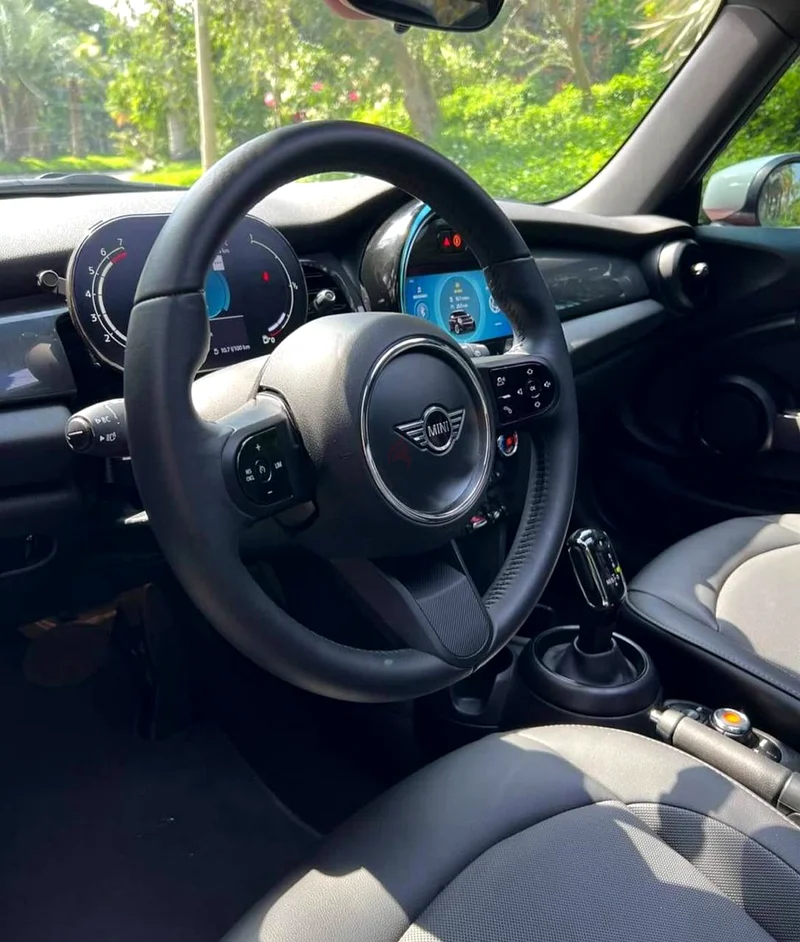 MINI COOPER | 2022 | FULL PANORAMIC | LADIES' USED CAR | STILL LIKE NEW63398523104387111