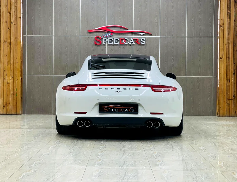 بورشه 911 كاريرا 4إس / خيار كامل / سجل صيانة كامل63226744727938114