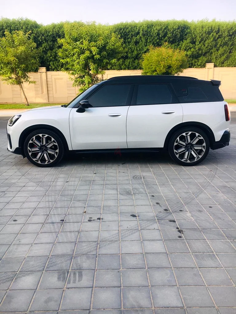 Mini Cooper Countryman JCW 202563222312382722111