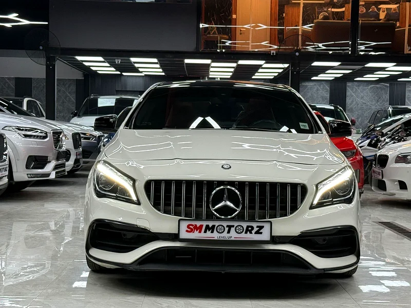 MERCEDES CLA250 FULL AMG MINT CONDITION WITH 1 YEAR WARRANTY63231164352002113