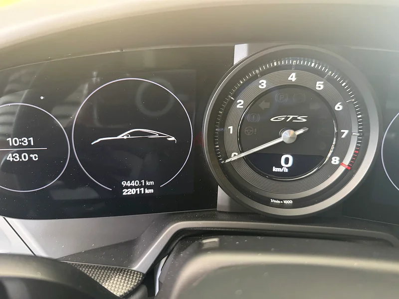 Porsche carrera 911 GTS63226744847362114