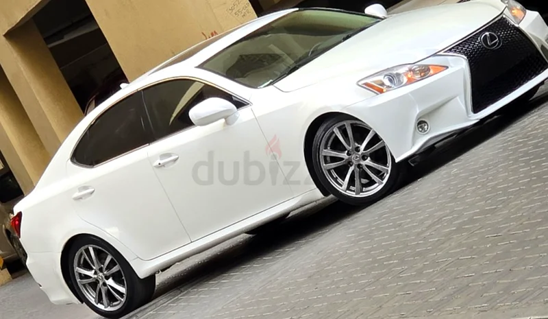 لكزس آي إس 25063227250968193119