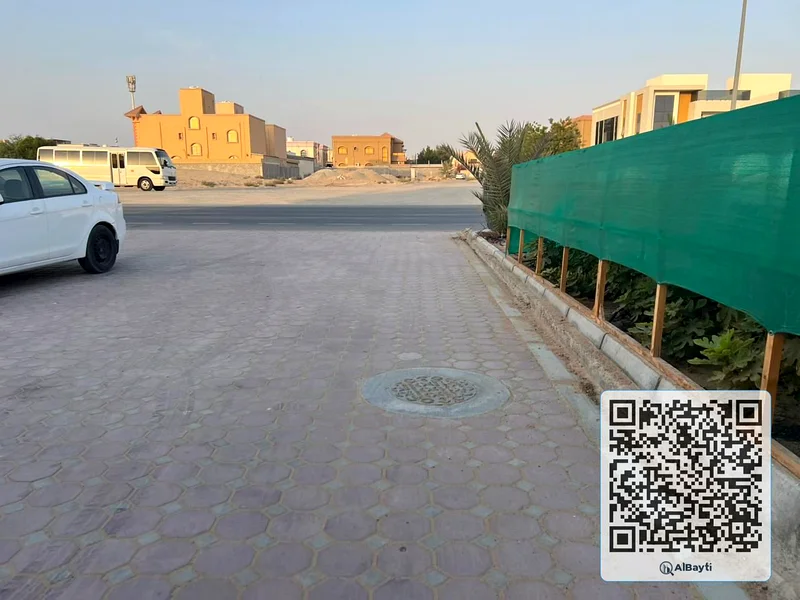 فيلا متميزة للبيع في الروضة 2 | موقع مميز | تصميم فسيح وأنيق63878915891203112