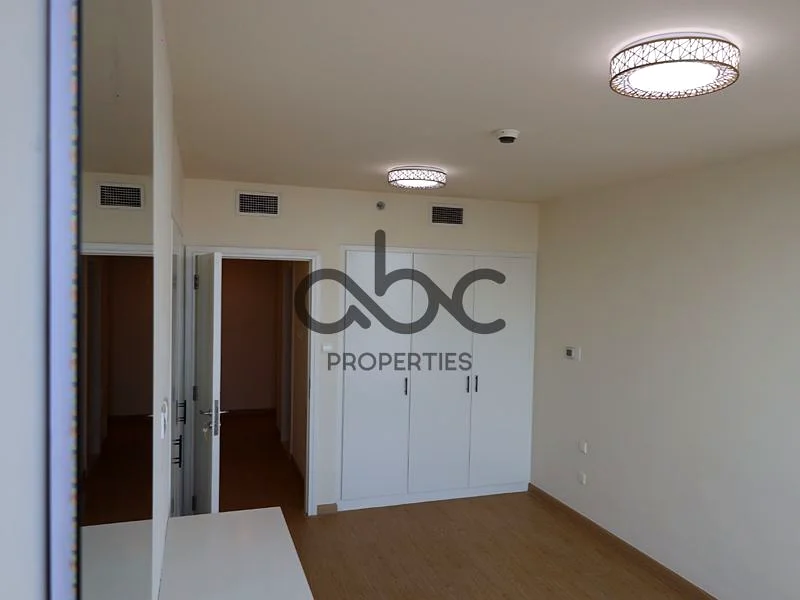 Amazing ready 2BR | Spacious Layout | Hot Price63845633337346114