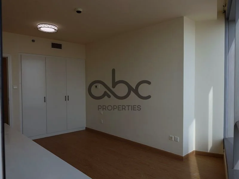 Amazing ready 2BR | Spacious Layout | Hot Price63845633337346113