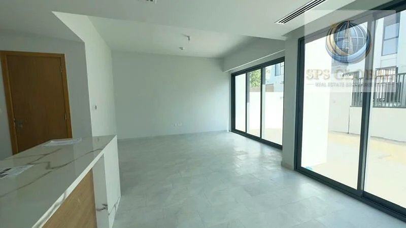 VACANT | READY TO MOVE | SUNSET & SUNRISE POSITIONED63493771931651114