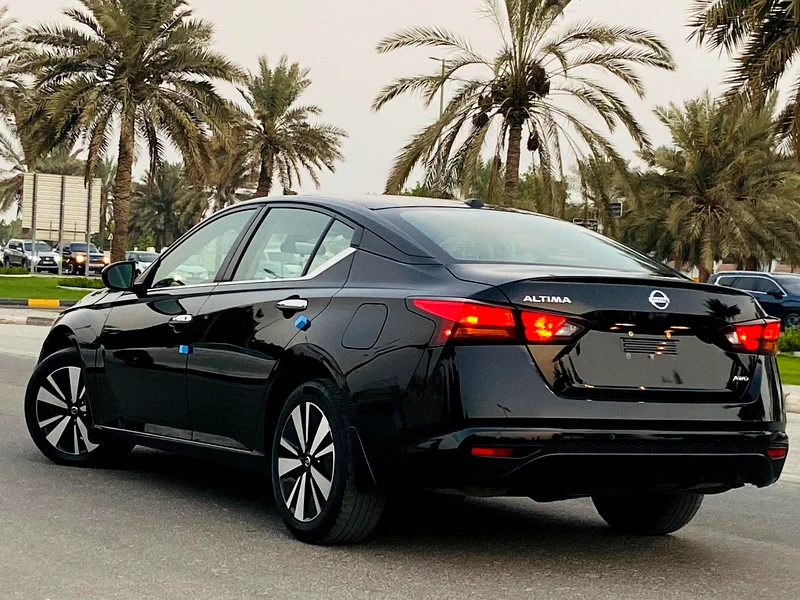 Nissan Tiima 2020, mid-range model – excellent condition – accident-free – low mileage – best price63227258298241114