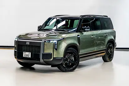 All-terrain Luxury Hybrid SUV