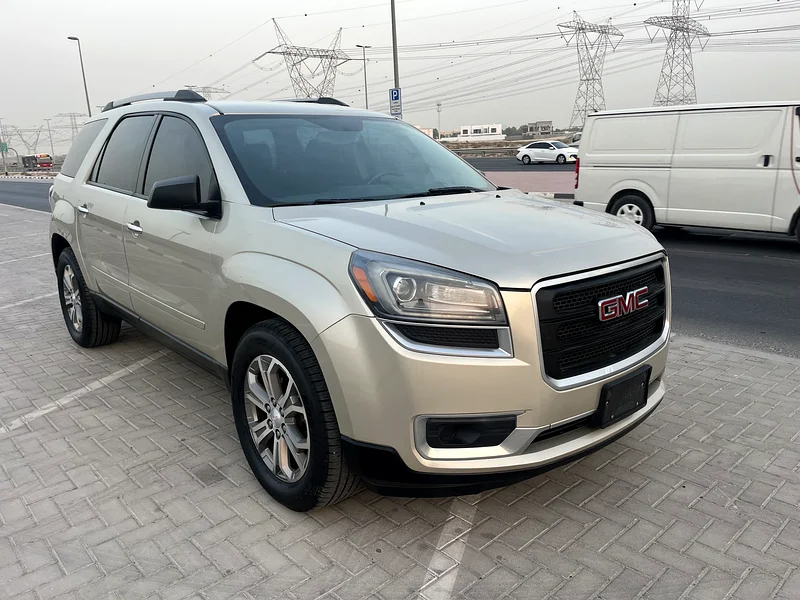For sale GMC Acadia 2015 model 7 Seter mid option gcc63398499817729111
