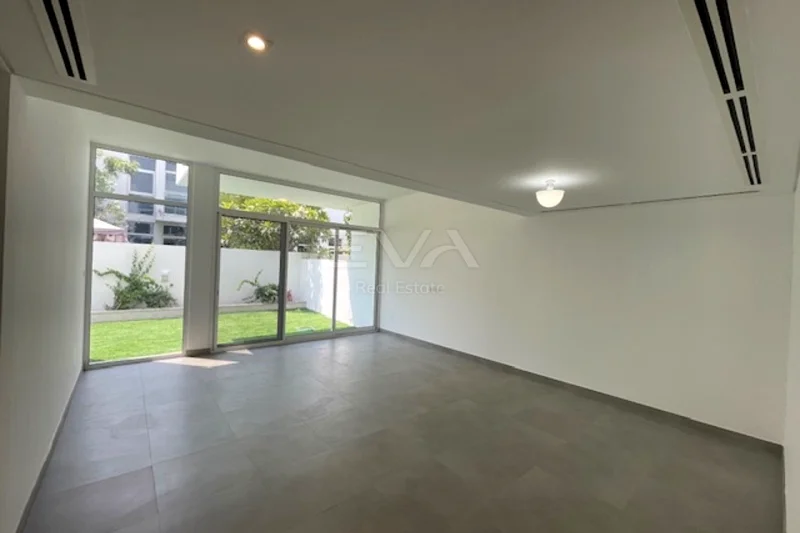 Well Maintained | Type A | Middle Unit | Vacant63731180136067111