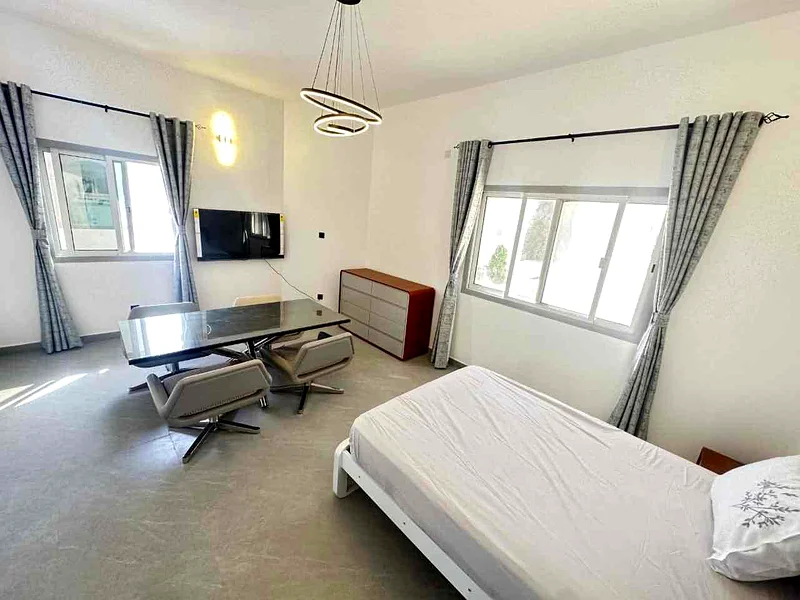 Studio room in Al safa63220800577922112