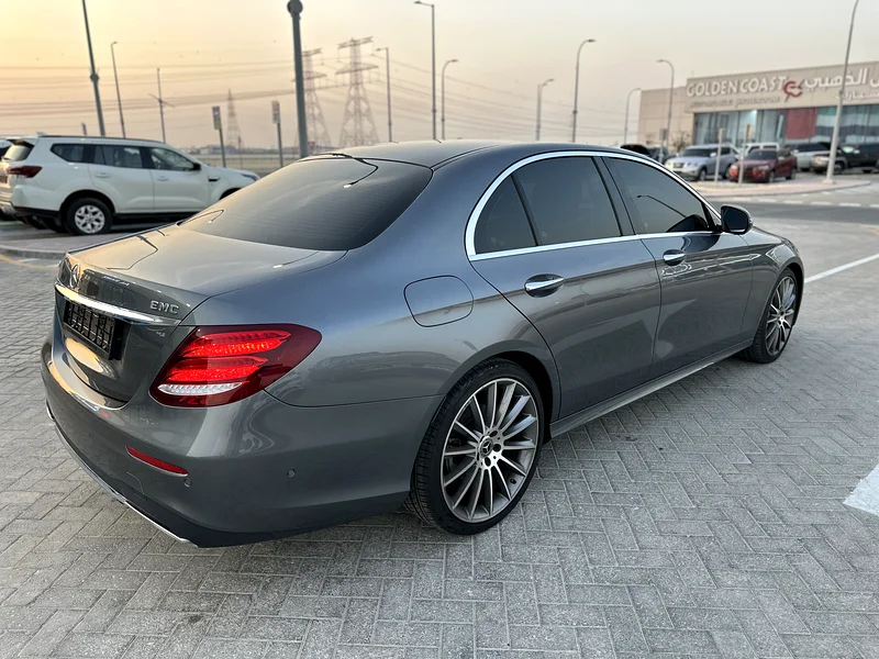 Mercedes 2020 E30063228788266883114