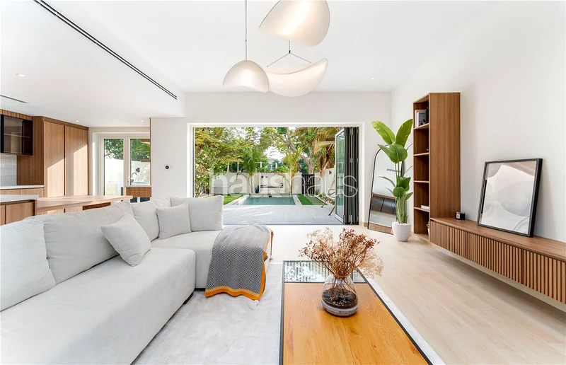 Fully Upgraded | Park Backing | Private Pool63920365216258112