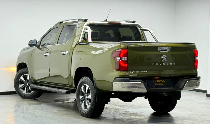 2023 Peugeot Landtrek DC 4x4, 2030 Peugeot Warranty + Service Contract, Peugeot FSH, GCC63221303163394113