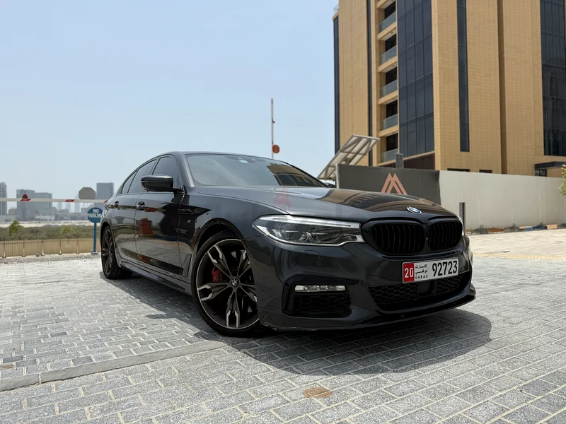 بي إم دبليو 540i مجموعة إم 2018 | حالة ممتازة | ضمان الخدمة ADM | طلاء حر632282794913301123