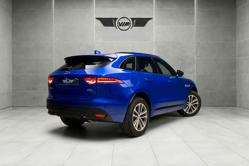 Jaguar F-Pace R-Sport, GCC Specs, Full Service History Al-Tayer, 1 Owner63398482540930113