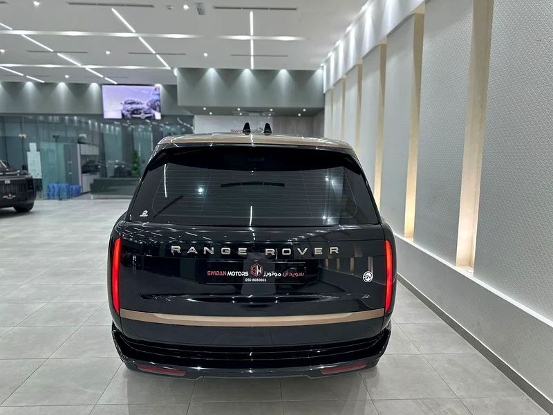 Range Rover SV P530 V8,2023 Model, Gcc Specs Under Dealer Warranty and Contract service63229646447746114