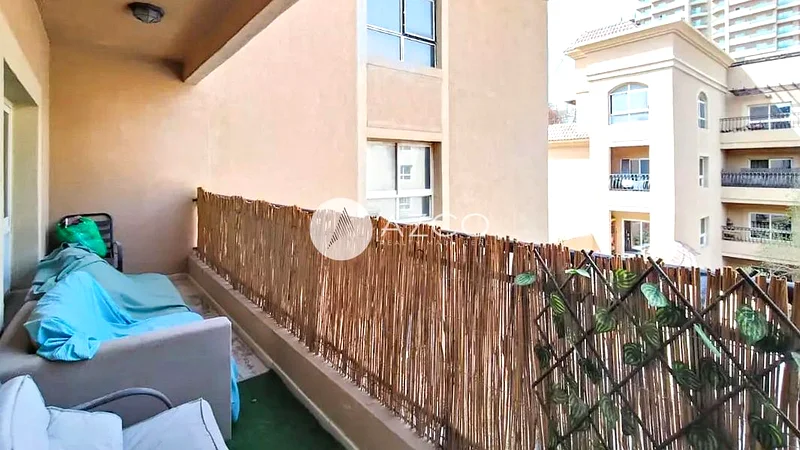 Spacious Unit | Unfurnished | Pool View63788759255297114