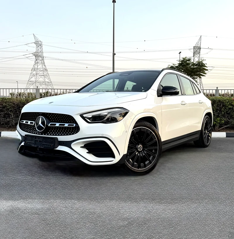 MERCEDES-BENZ - GLA 200 - GCC - 2024 - SUPER CLEAN - WARRANTY AND FULL SERVICE 5 YEARS FROM GARGASH63399919305987114
