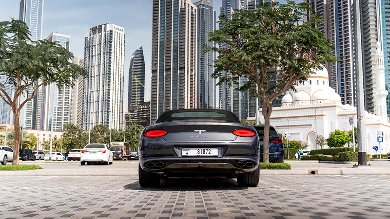 Brand new condition Bentley Continental GTC EU specs63398525096961113
