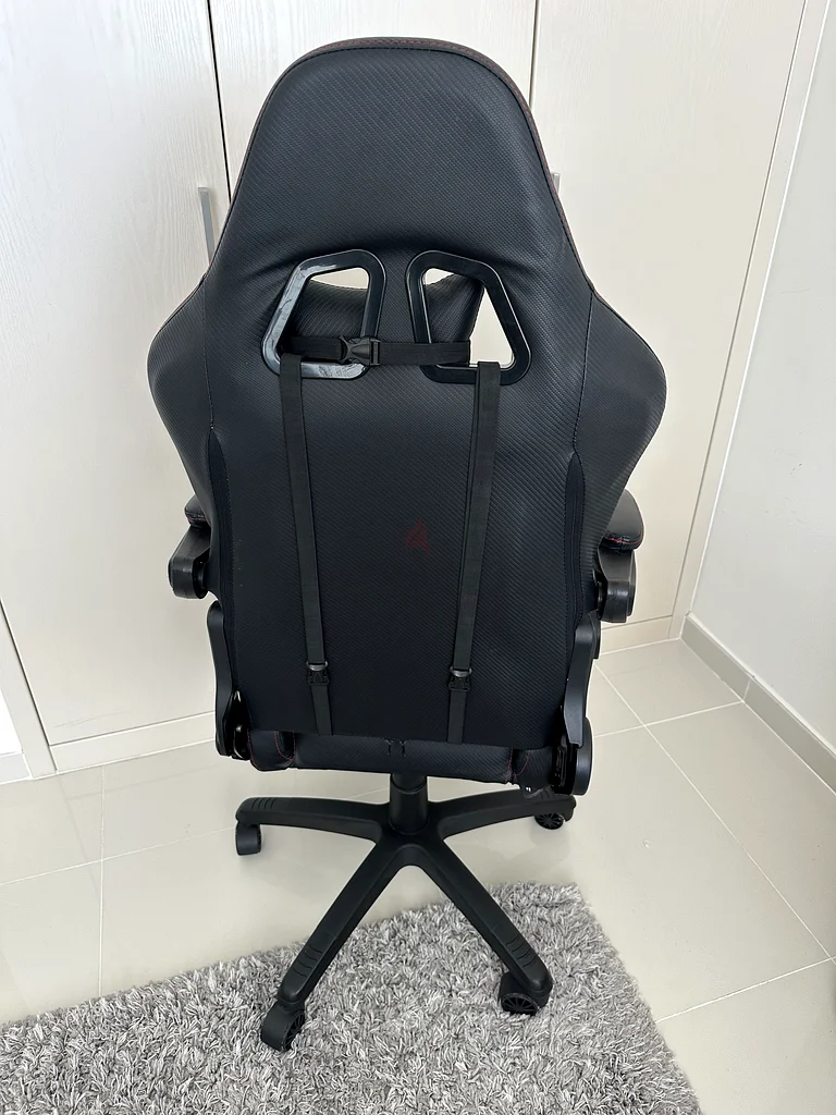 Gaming Chair: Dowinx63210898845697112