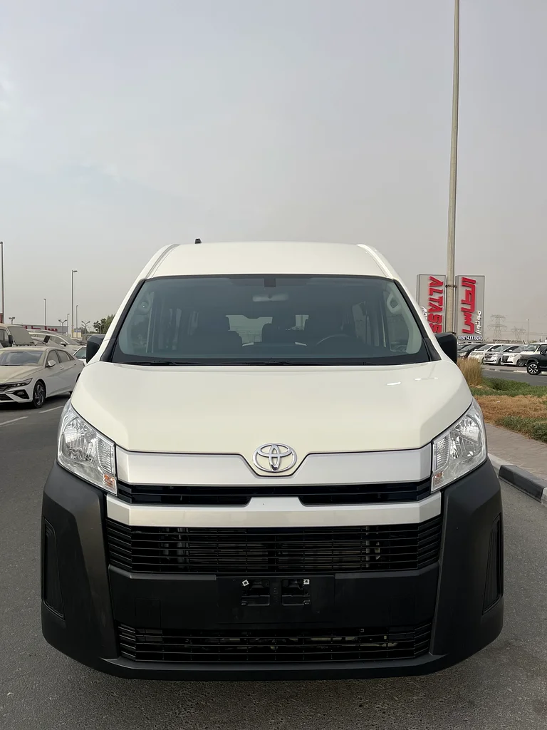 TOYOTA HIACE 2022 HIGH ROOF 13-SEAT PASSENGER VAN AUTOMATIC TRANSMISSION63401317955331112