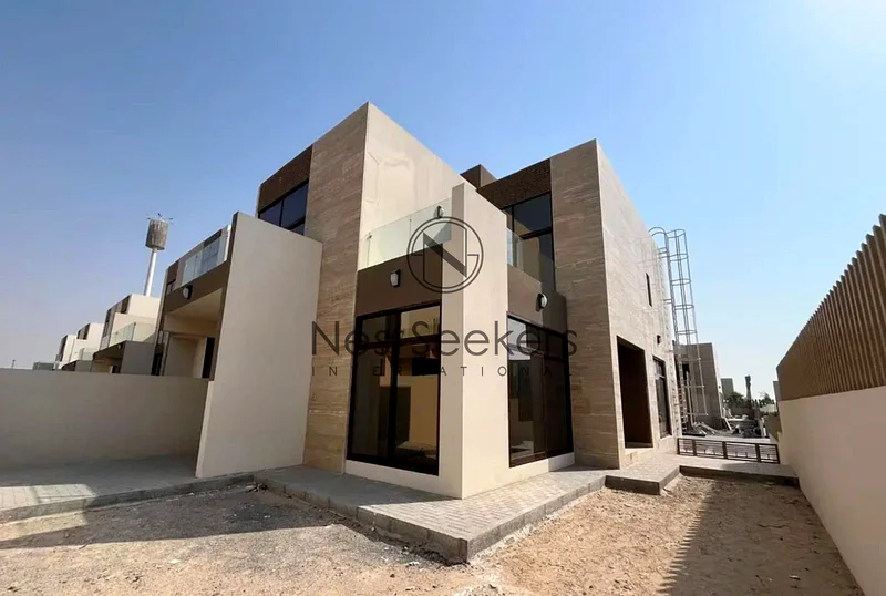 زاوية | قطعة كبيرة | إيلي صعب | تم التسليم63991820766209110